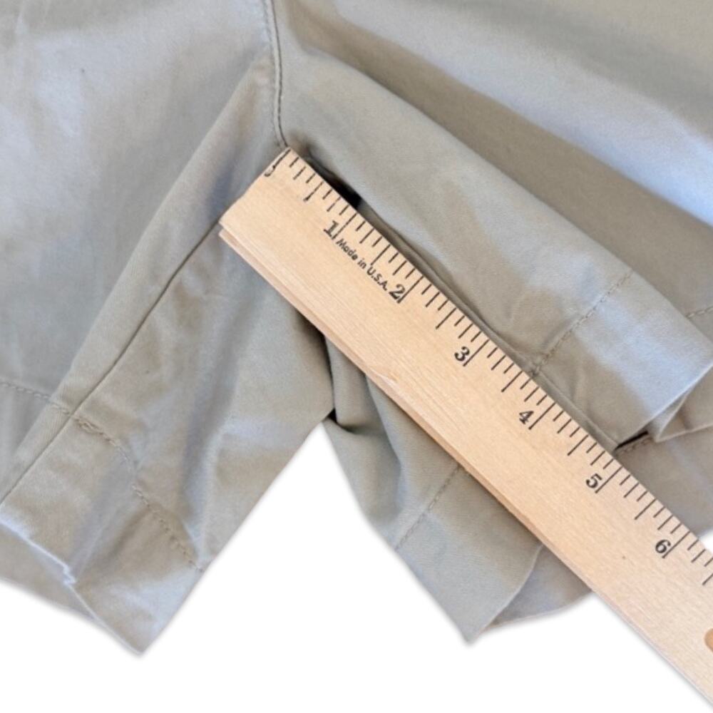 Nautica Tan Khaki Beige 5-Inch Inseam Classic Chino Shorts Women's Size 8 - Picture 6 of 10